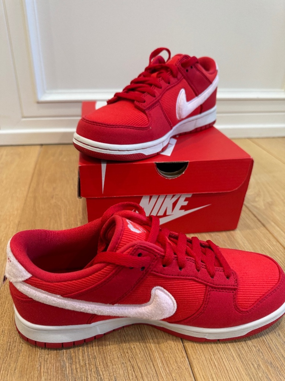 Nike Dunk Low GS Valentine’s Day (2024)/ Size 6.5Y